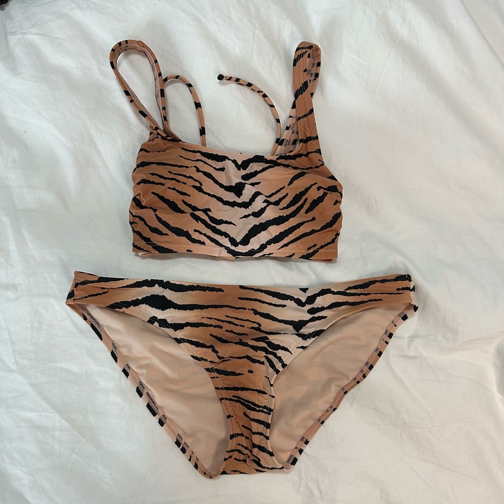NWOT TIGER BIKINI